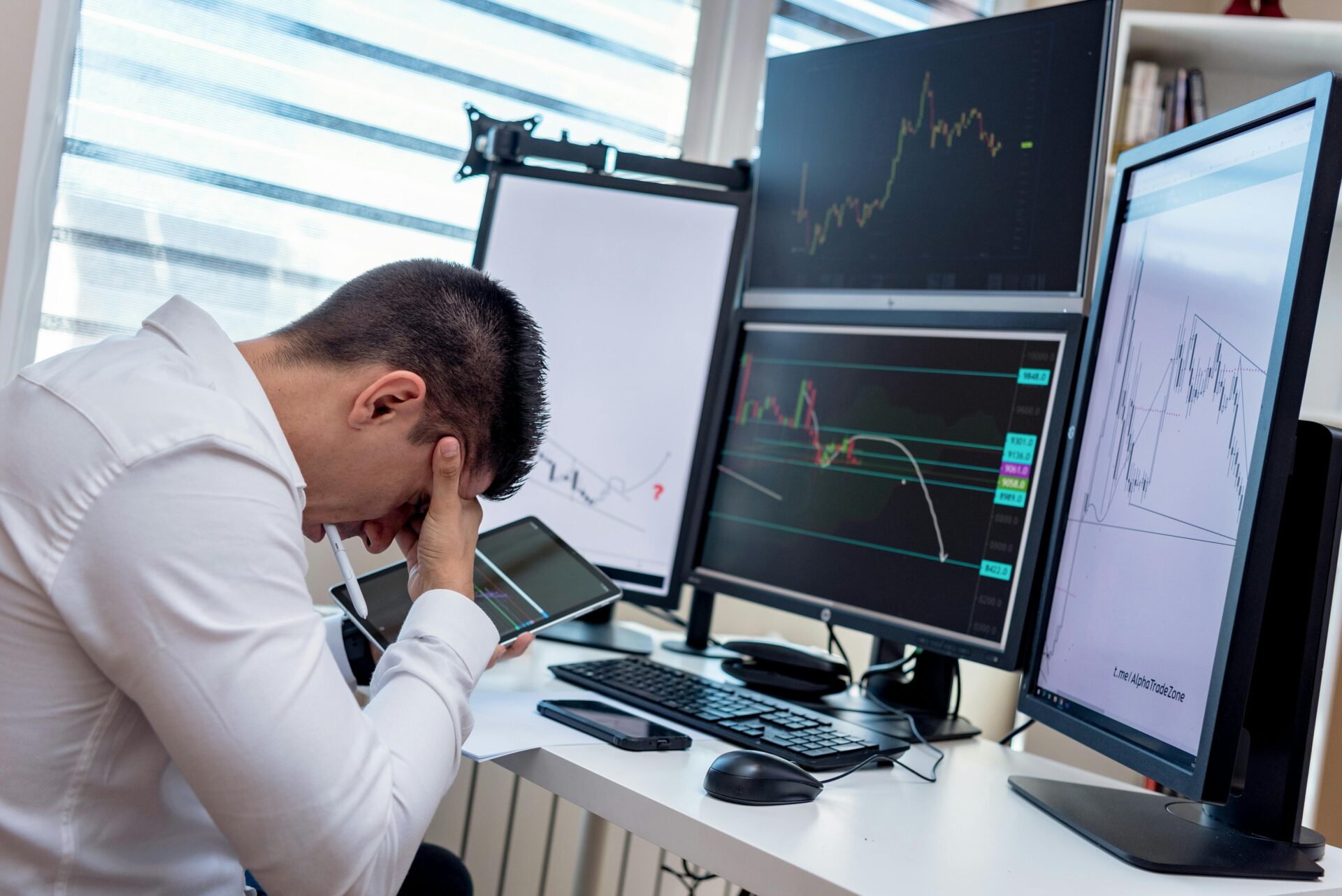 The Overconfidence Trap: Why Traders Overtrade Right After Their Best Streak